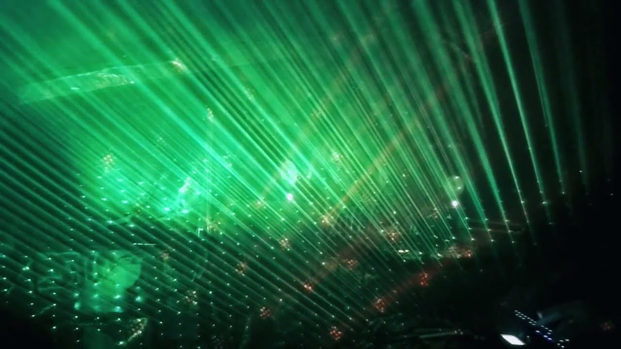 SH4D - Techno Reaver - Lets Groovebox - Flashing Green Laser Seizure Warning -