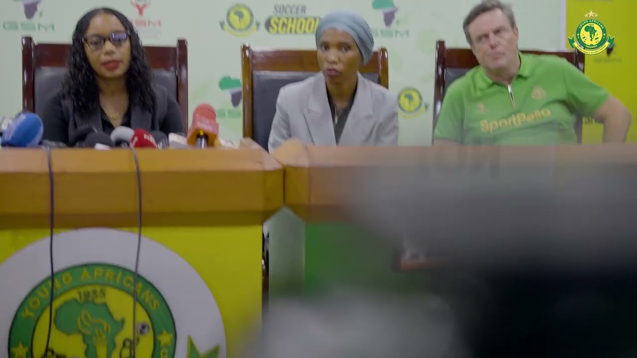 UTACHEKA ALICHOKISEMA ALLY KAMWE MBELE YA WAANDISHI WA HABARI | YANGA SOCCER SCHOOL