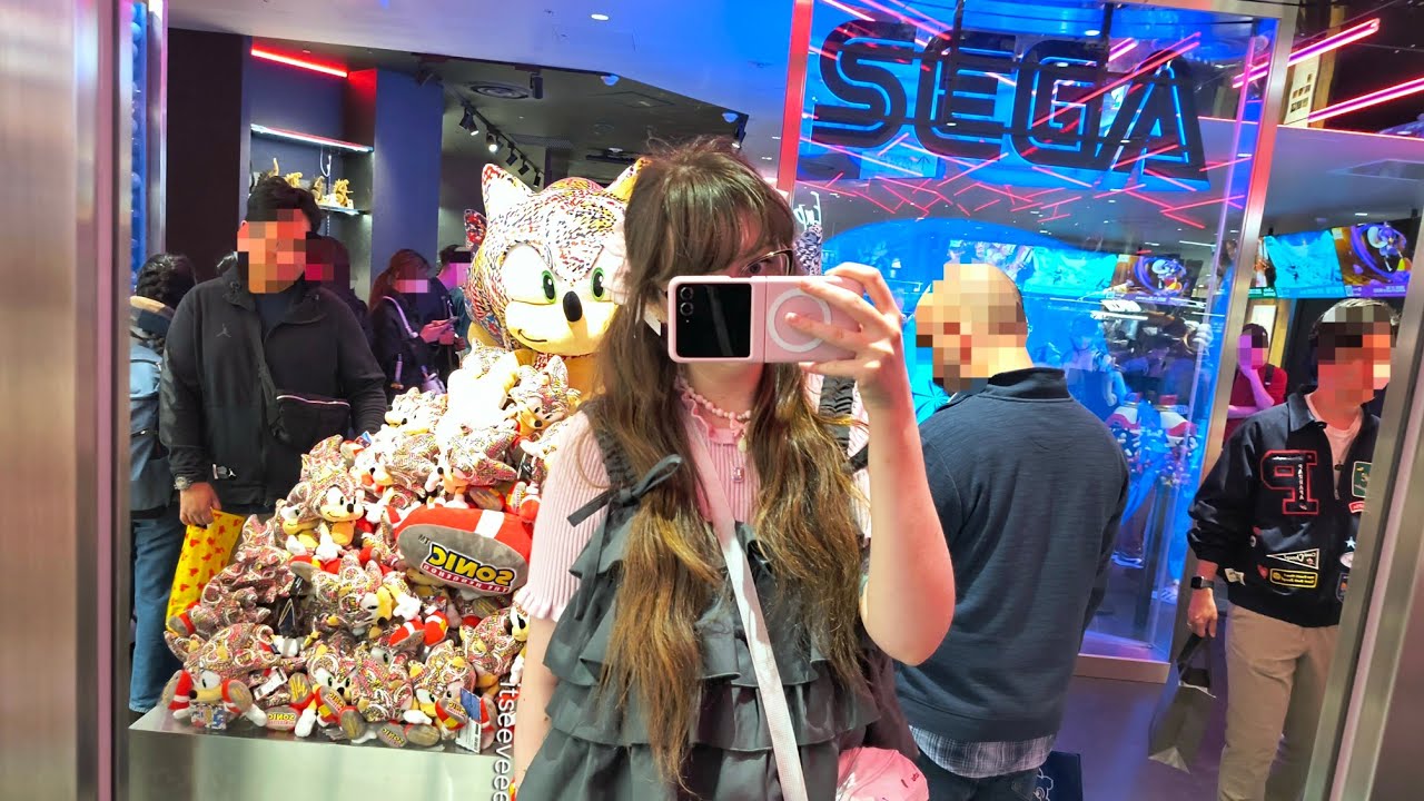 Nakano Broadway by day Shibuya Parco by night (SEGA store yay!) | Tokyo 2025 | Eeveeemmy