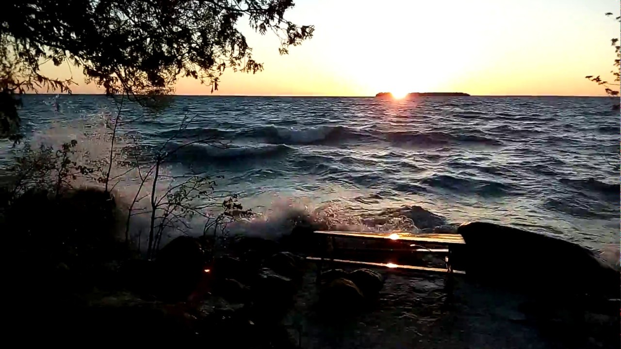 Innisfil Beach Park at dawn