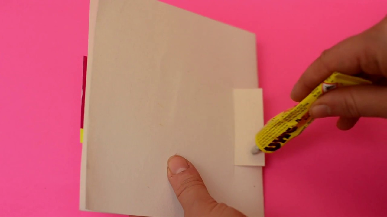T&eacute;cnicas y mecanismos de PopUp e Ingenier&iacute;a del papel: movimiento/desl&iacute;z autom&aacute;tico.
