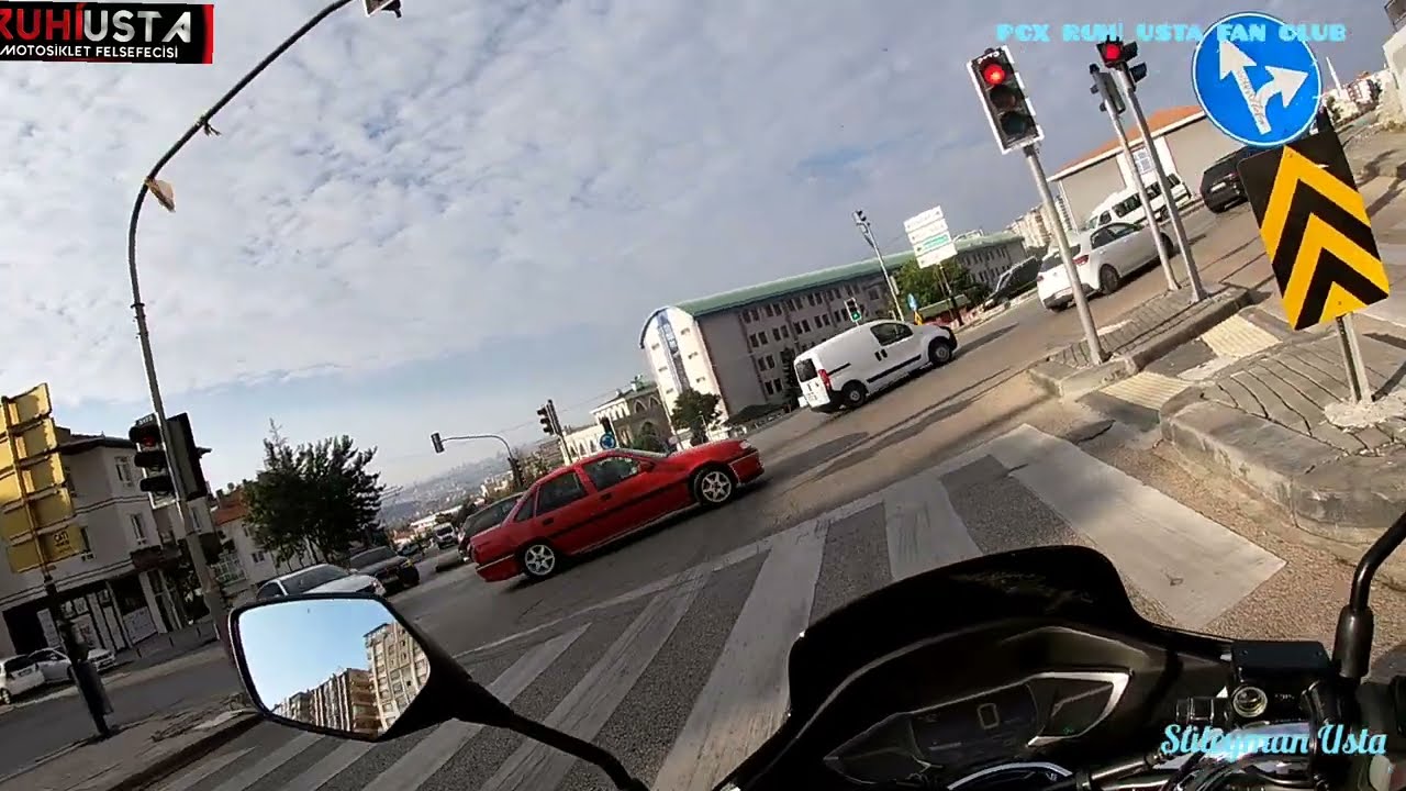 YENİ  ALDIĞIMIZ PCX LE TRAFİKTE İŞE GİTTİK ORTALAMA NET YAKIT TÜKETİMİ VE PÜF NOKTALAR