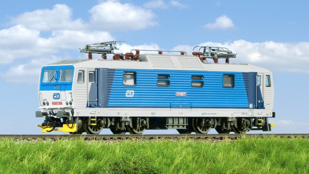 TRAINMANIA - Zkušební jízda lokomotivy 371 002-7 ČD od firmy Kuehn (TT)