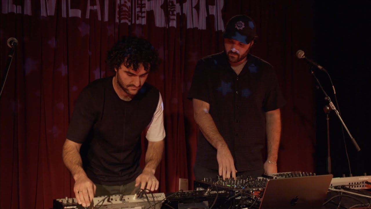 Sleep D &ndash;&nbsp;'Sunrise in the Crater' / 'Punch Drunk' (Live at Triple R)