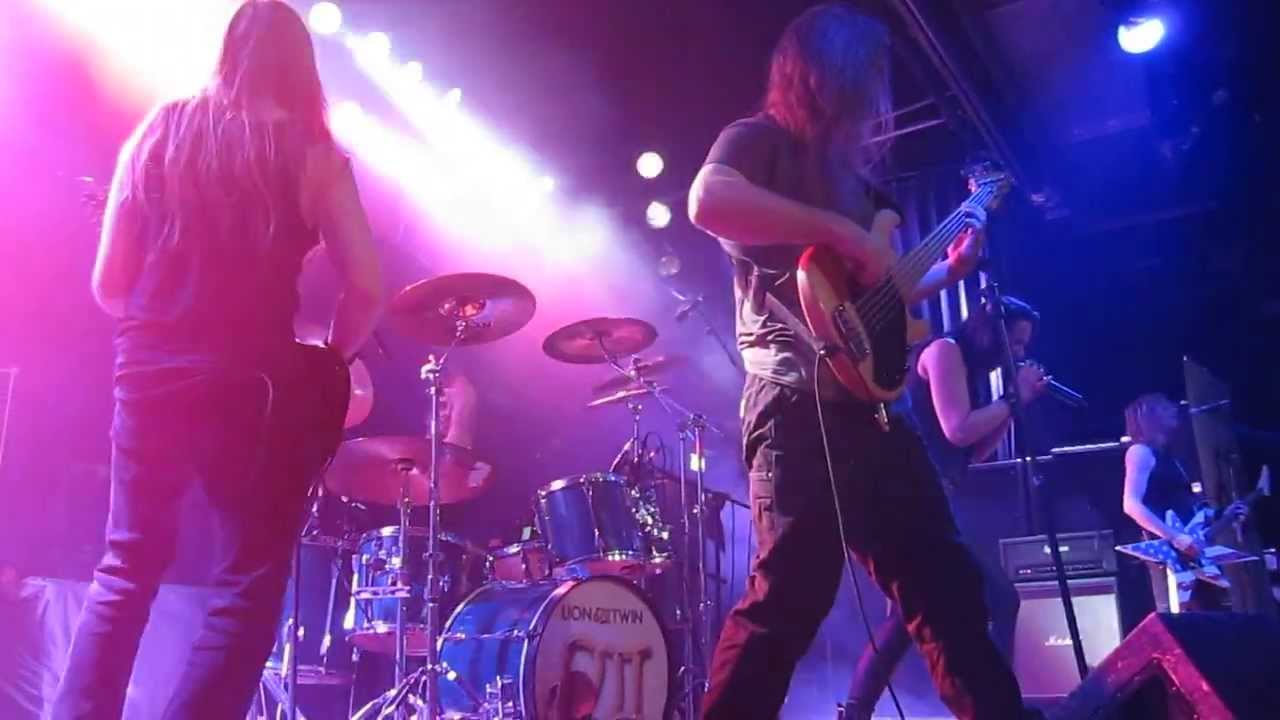 LION TWIN: &raquo;Far Away&laquo; Live at Cobra (Solingen, D)