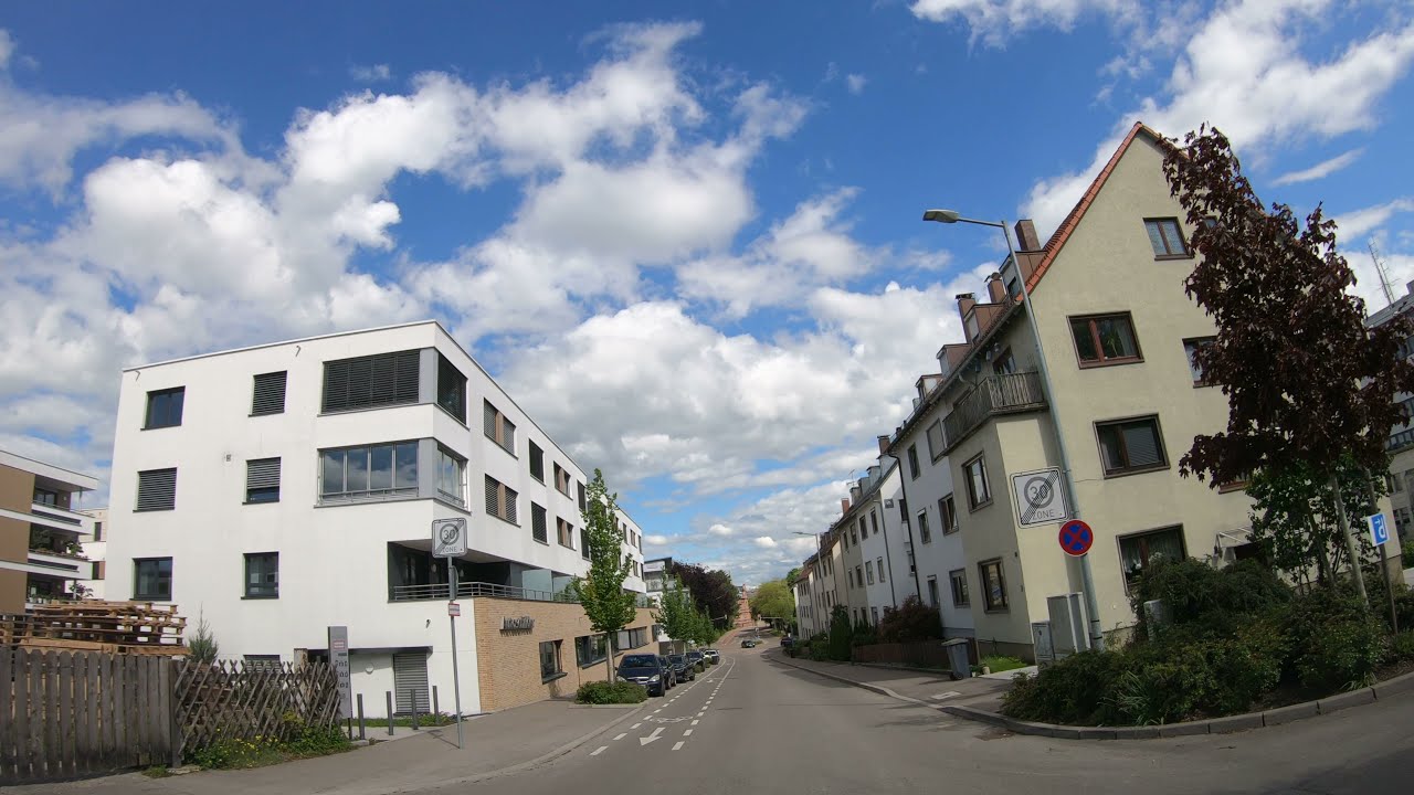 Jebenhausen Fahrt durch die Stadt begeisterte Musik 4k live Video Germany Förderung Göppingen Bahnho