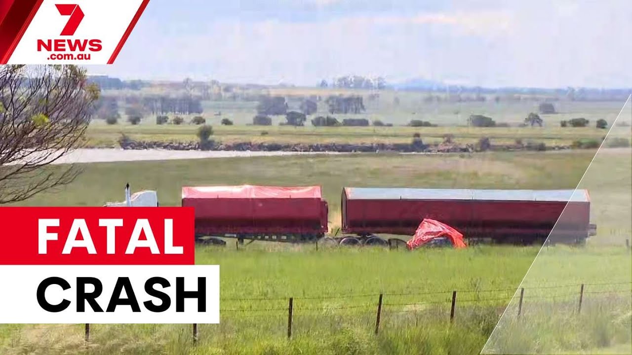 Family of three killed in Stoneleigh truck crash | 7NEWS