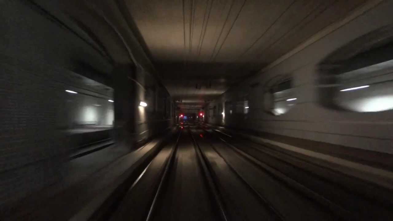 TREN AVE LLEGADA SALIDA BARCELONA SANTS - 2012
