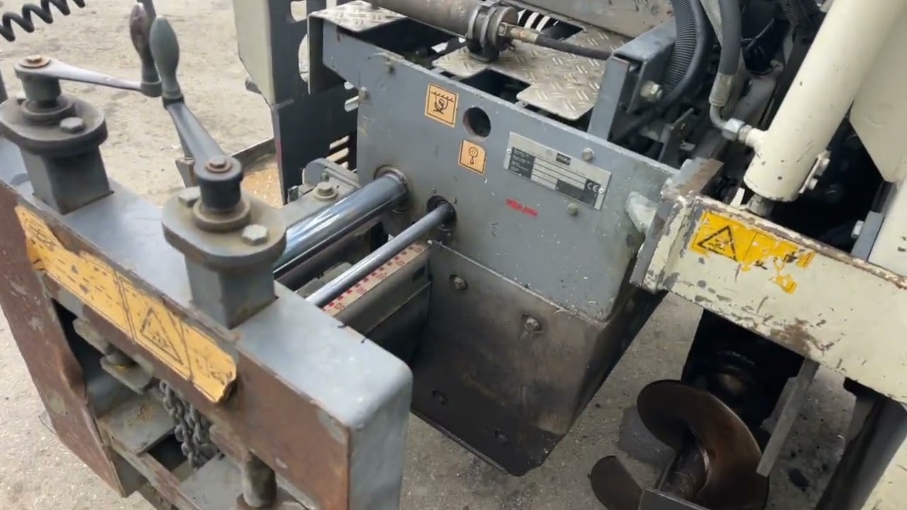 Used Asphalt Paver 2011 Vögele Super 800  | equippo.com |