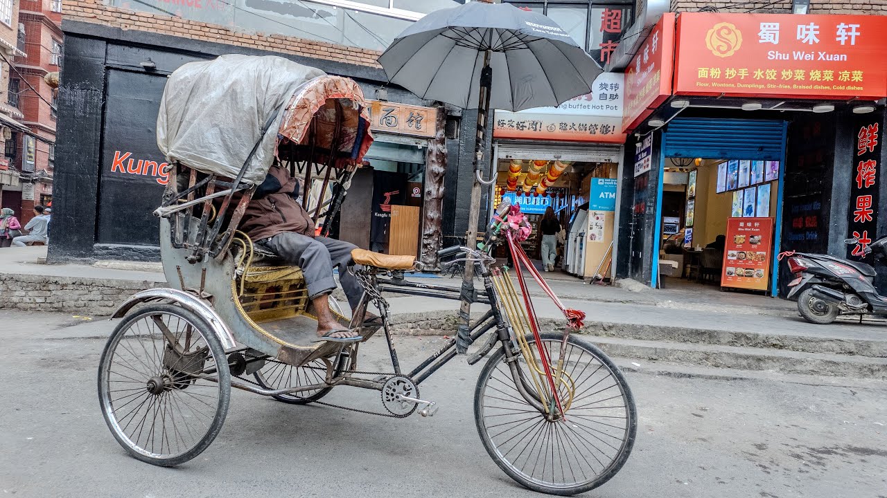 Rickshaw ile Hindistan sokakları ; 