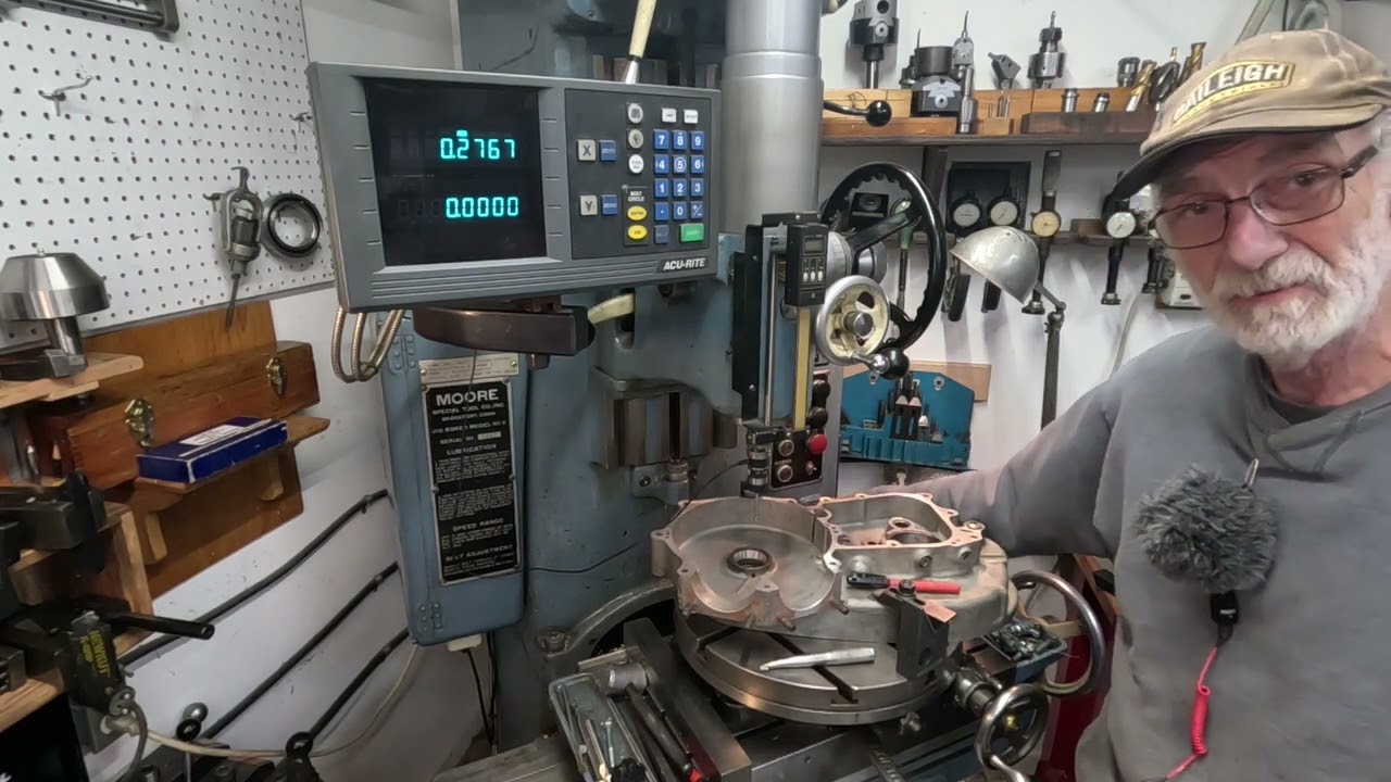Механический цех Harley Davidson, расточная обработка левого картера двигателя.
