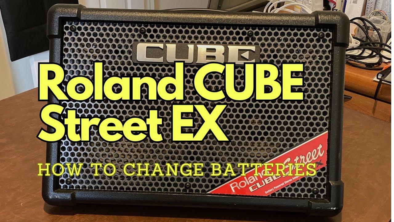 Roland Cube Street EX How To Replace Batteries