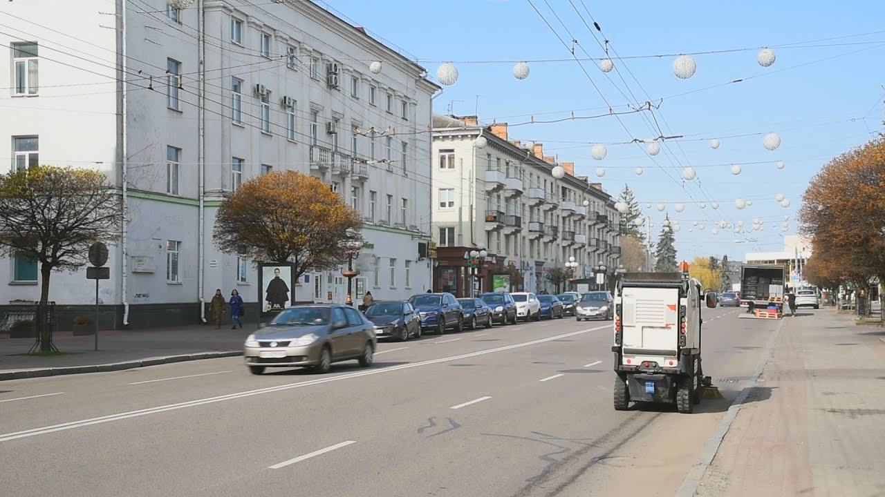Прибирання міста до Великодня