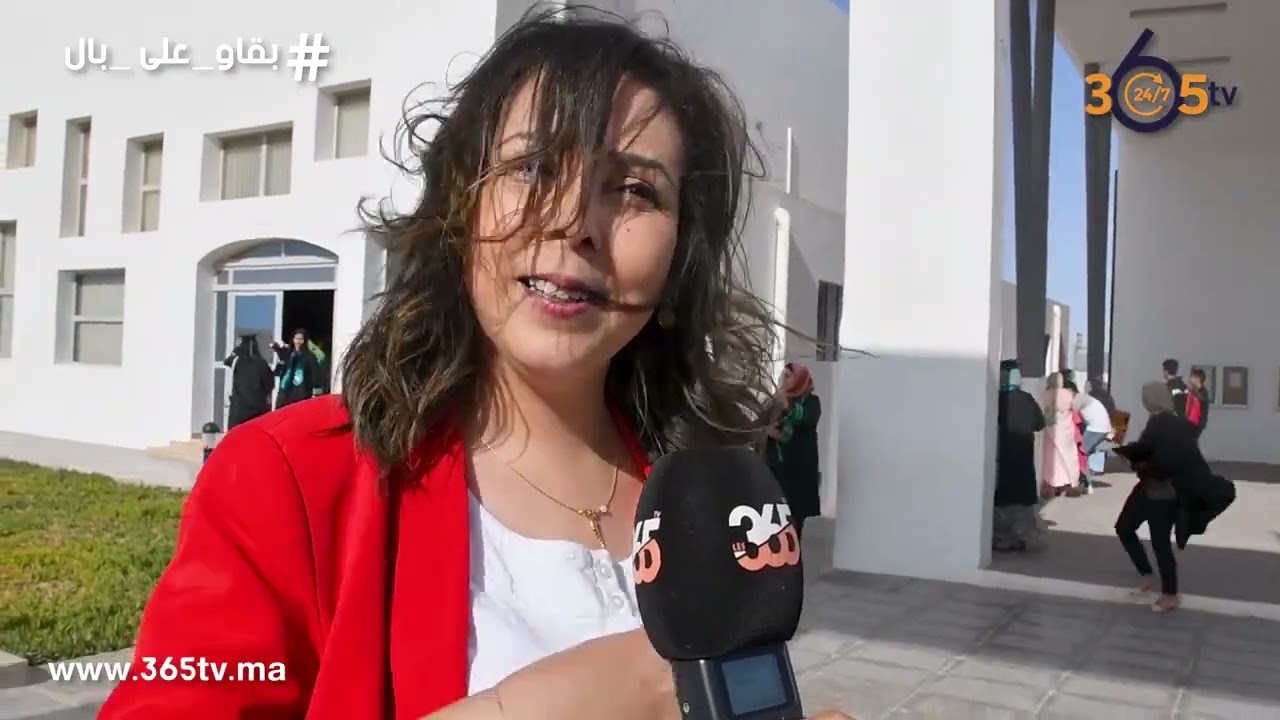 الداخلة.. أجواء حفل تخرج الدفعة الثانية من خريجي المدرسة الوطنية للتجارة والتسيير
