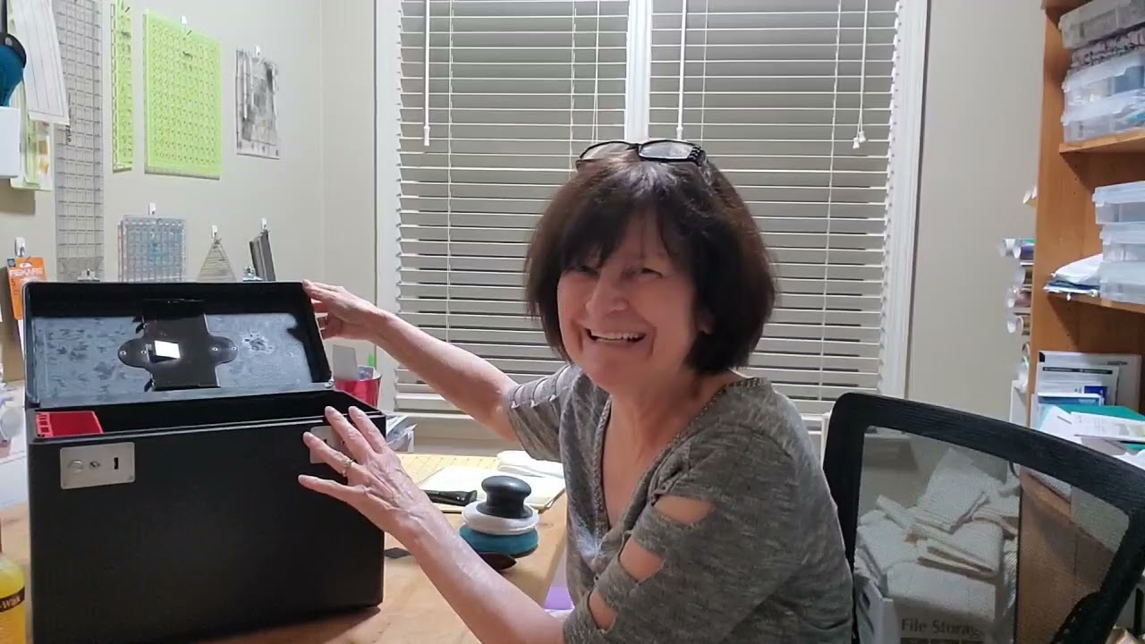 Using an Oil and Wax Product to Revive and Refresh a Vintage Sewing Machine Case