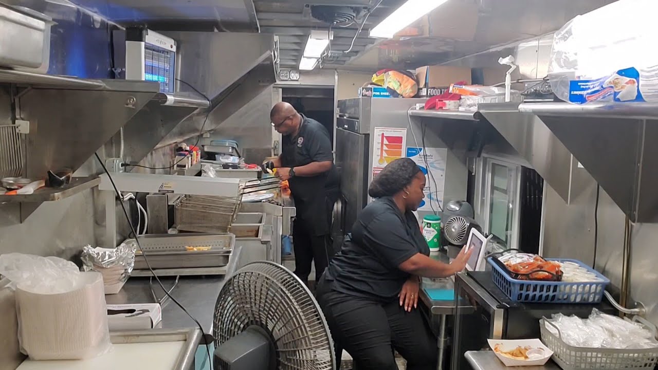 Foodtruck Life: Night Club