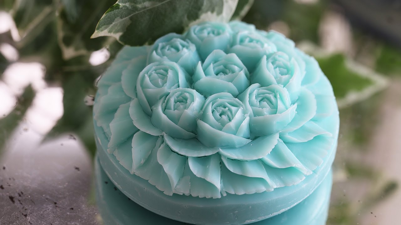 ソープカービング　薔薇とＳ字を彫ってくるくるまわしてみた