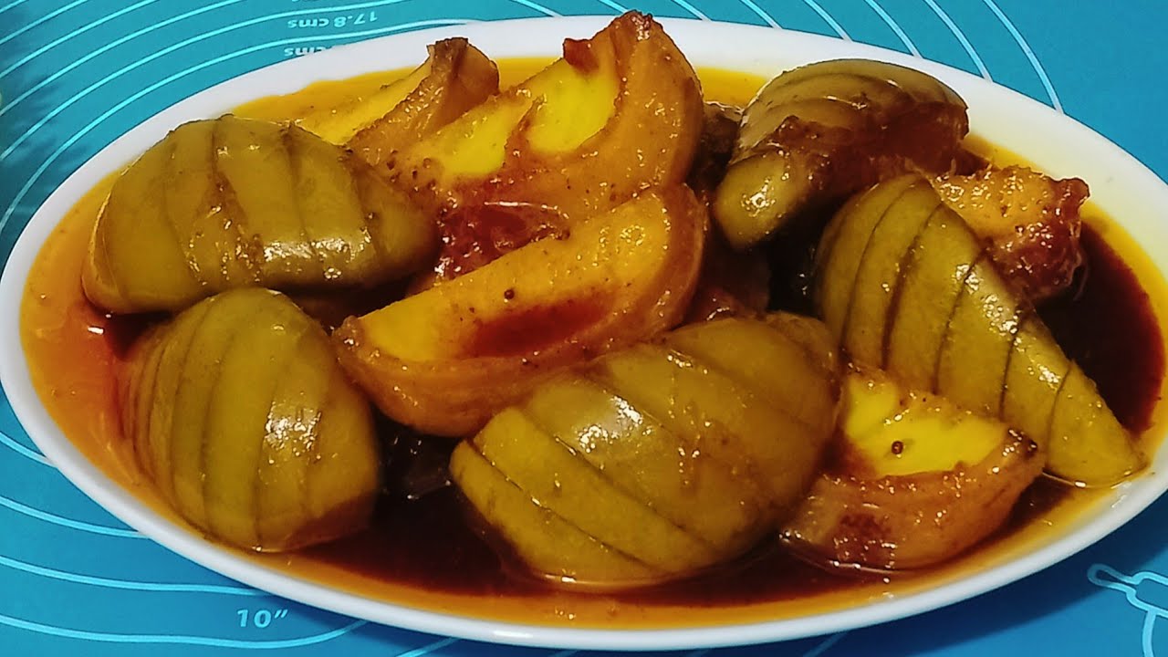 রোধে শুকানোর ঝামেলা ছাড়াই কাঁচা আমের টক ঝাল মিষ্টি আচার রেসিপি ||