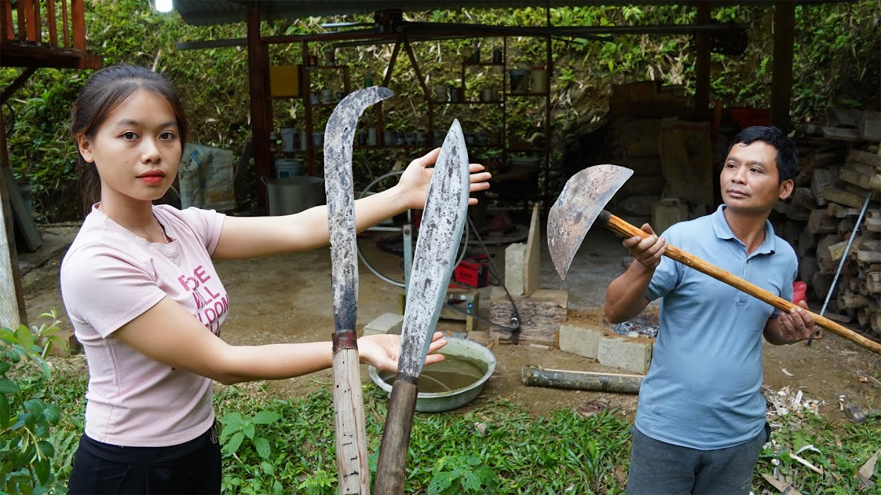 Blacksmith girl: forge and restore a knife. Forge iron tongs and pickaxe
