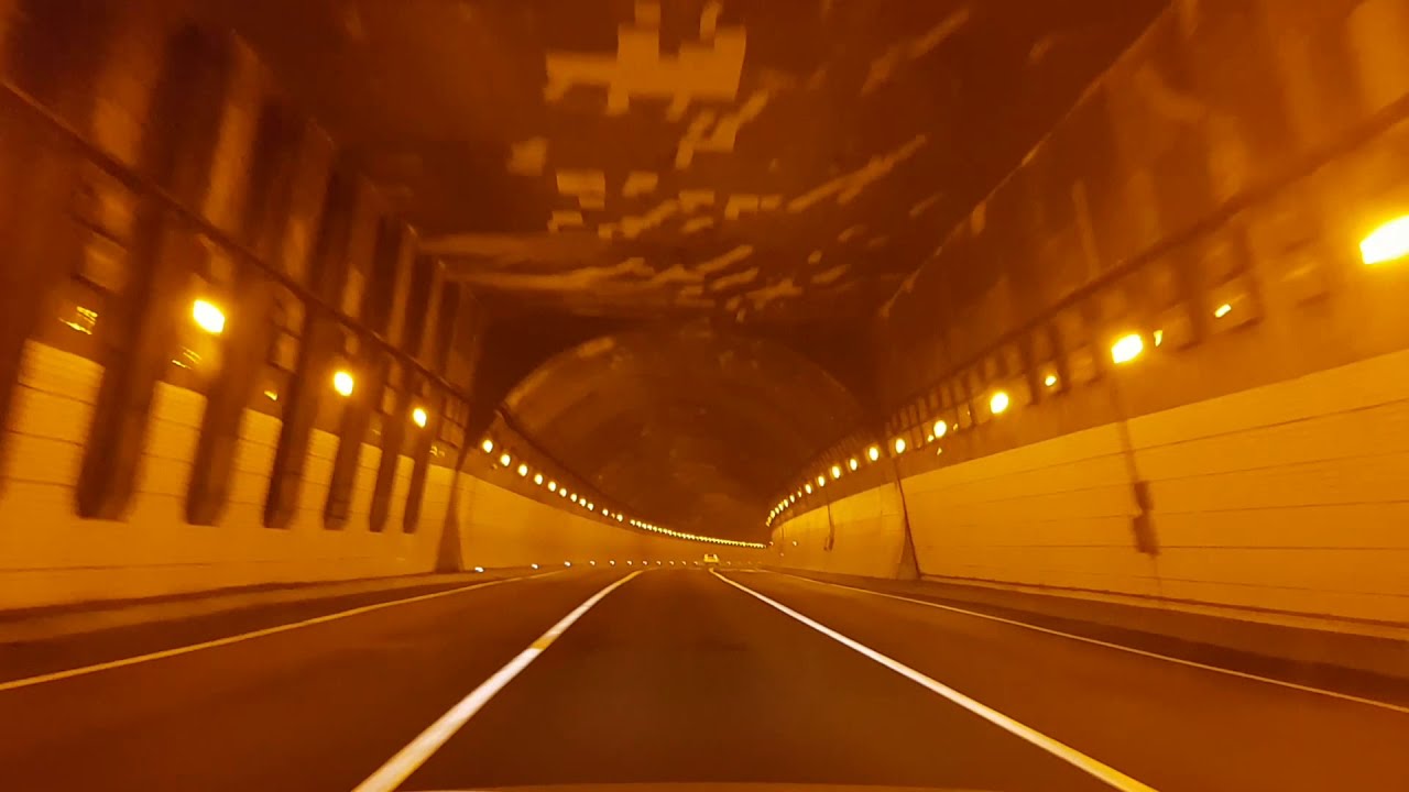 부산 장산터널(釜山 苌山隧道)