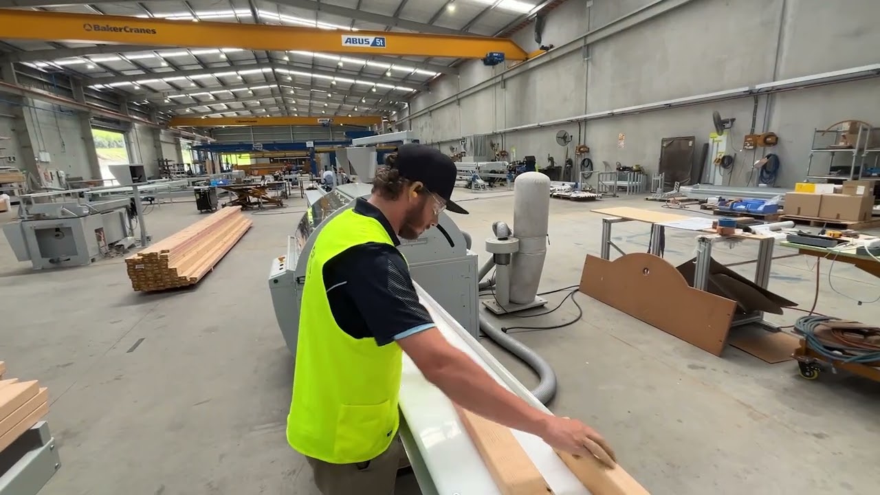 Spida Sprint M600 - Compact Linear Saw with Big Performance!