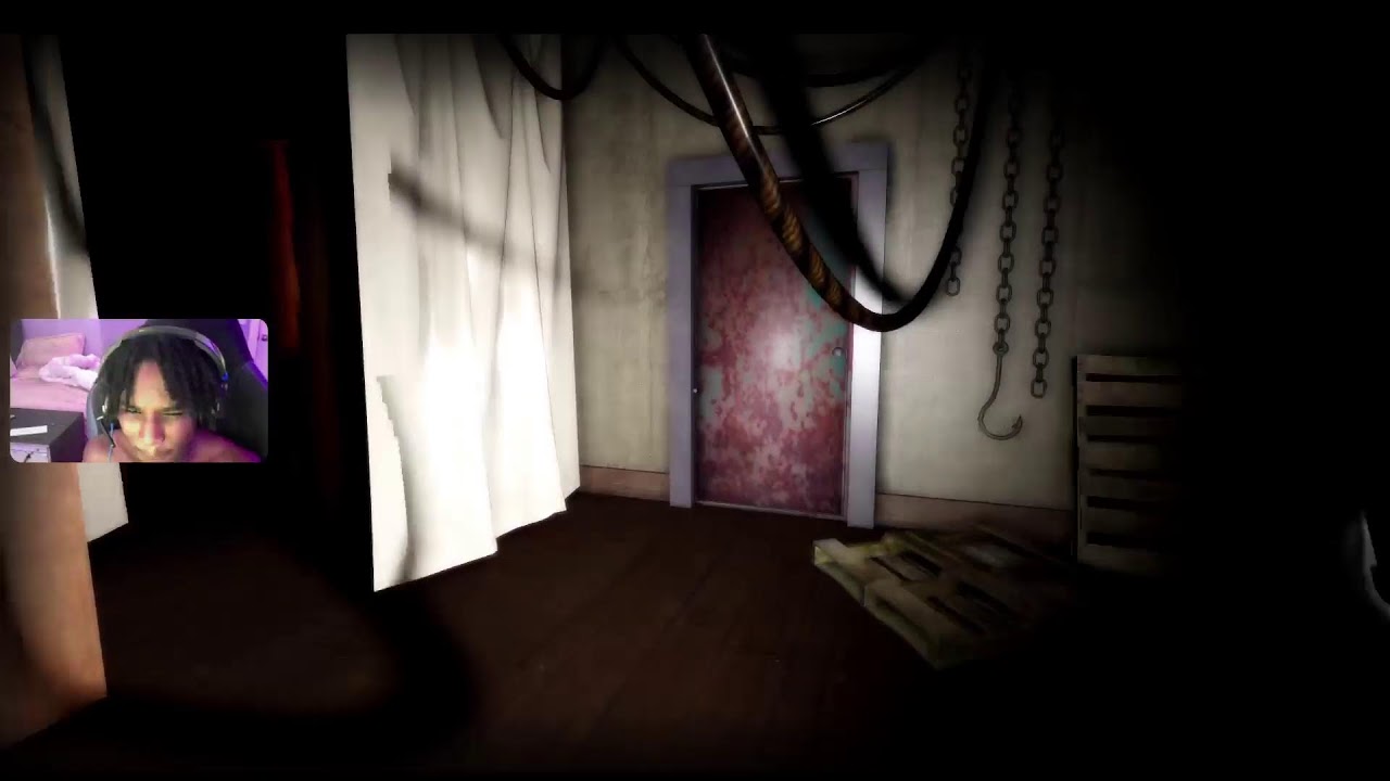 Scarystream?✅ /🔴/runs🔴 wit camera!