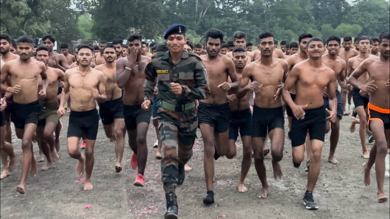 Indian Army 1600 Meter Running 4:22 | Indore Physical Academy | 9770678245