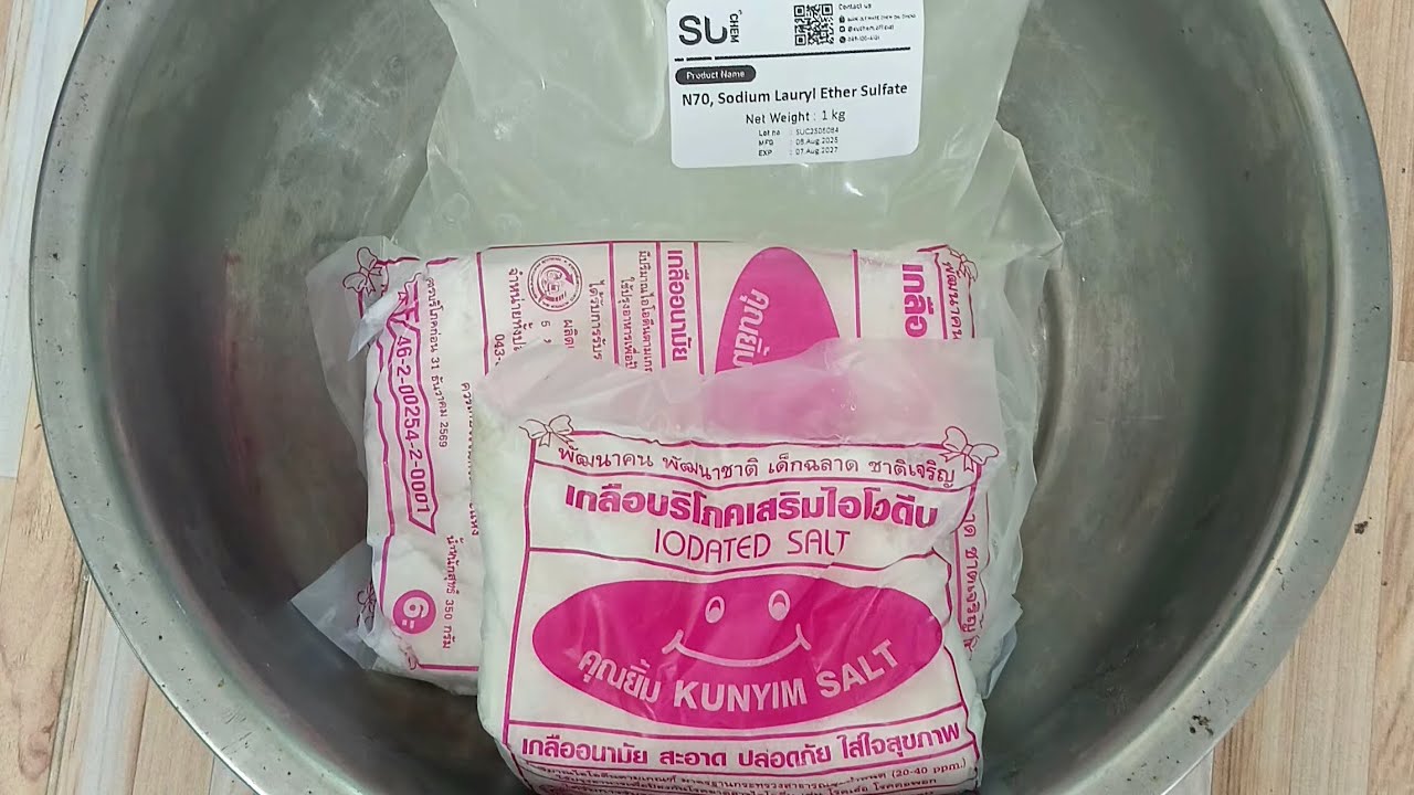 น้ำยาล้างจานชาม สูตรมะนาวเข้มข้น