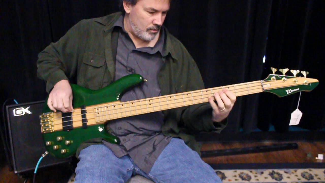 Preowned Winter 4-String Electric Bass