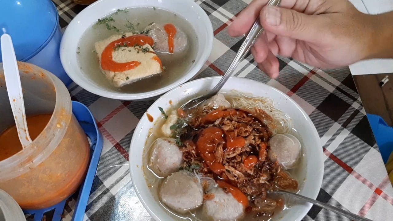 PENCINTA BAKSO HARUS COBA SALAH SATU BAKSO TERENAK DI JAKARTA !! BAKSO SUPER SPECIAL DIRAN