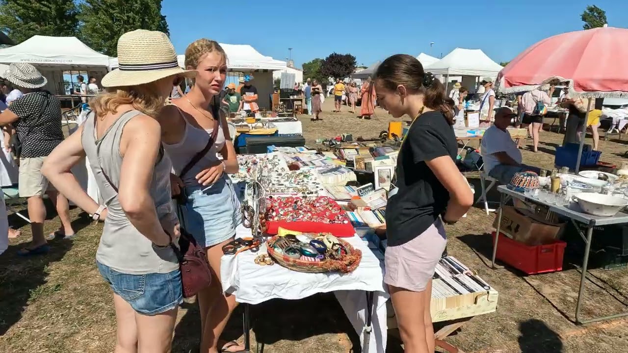 Brocante 7 aout 2022  Les Portes en Ré