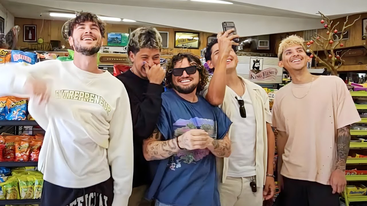 MEET THE KNJ TEAM.