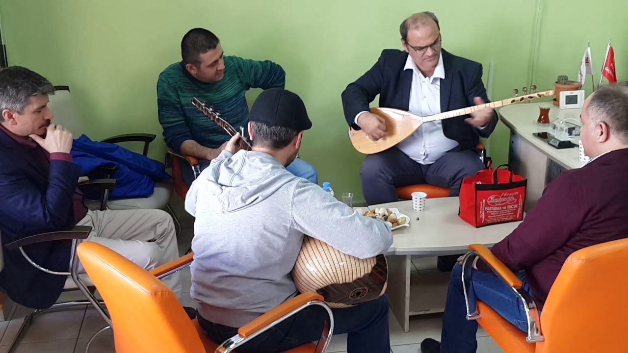 Çetin Akdeniz, Celal Şahin. Ezgi Akşamı