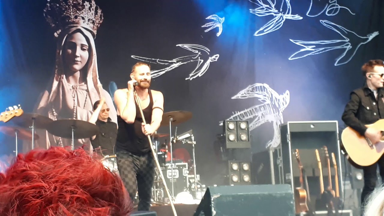 Lauri Tähkä - Mustaherukan Tuoksuinen Tyttö 23.8.19 live
