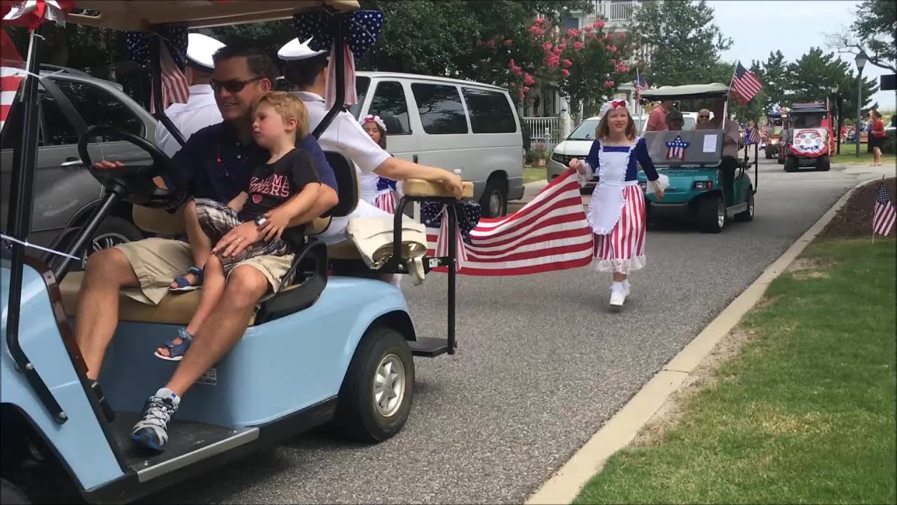 Raw video: East Beach July 4 Parade