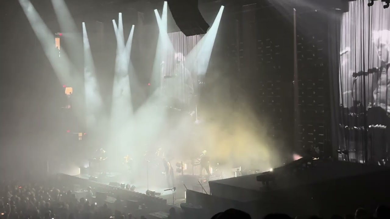 Nine Inch Nails - Head like a Hole ( live in Columbus, OH 2/20/2026)