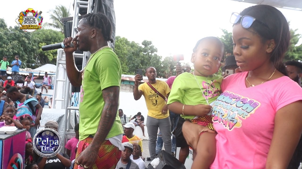 Jahshii give away Millions to the kids Serani Performance AT JAHSHII BACK TO SCHOOL