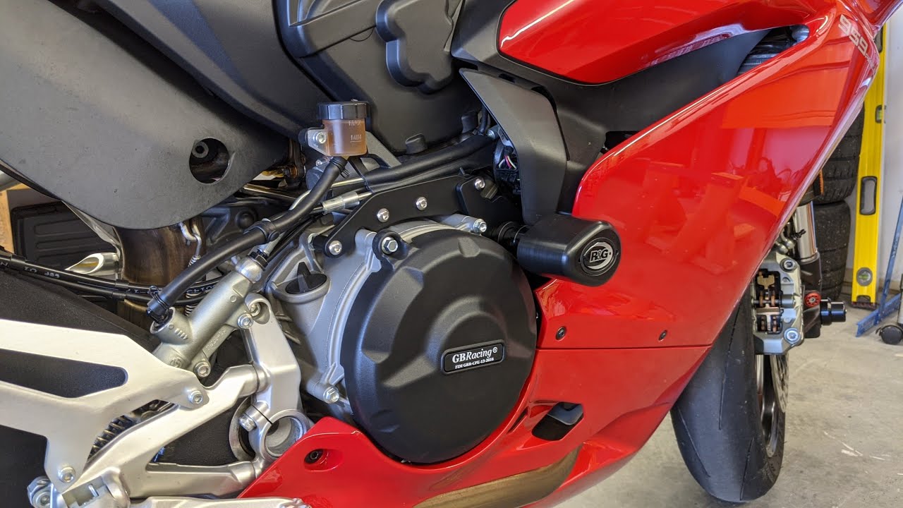 GBRacing engine cover install on a Ducati 959 Panigale