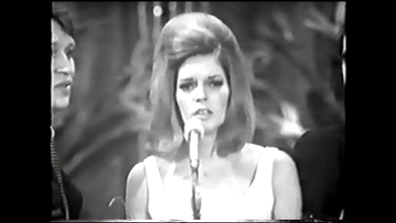 Karen Gunderson, The New Christy Minstrels 1966 in Italy