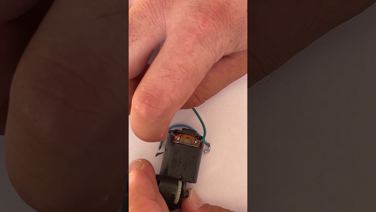 Motor kablosu yeniliyoruz lehim yapıyoruz 
