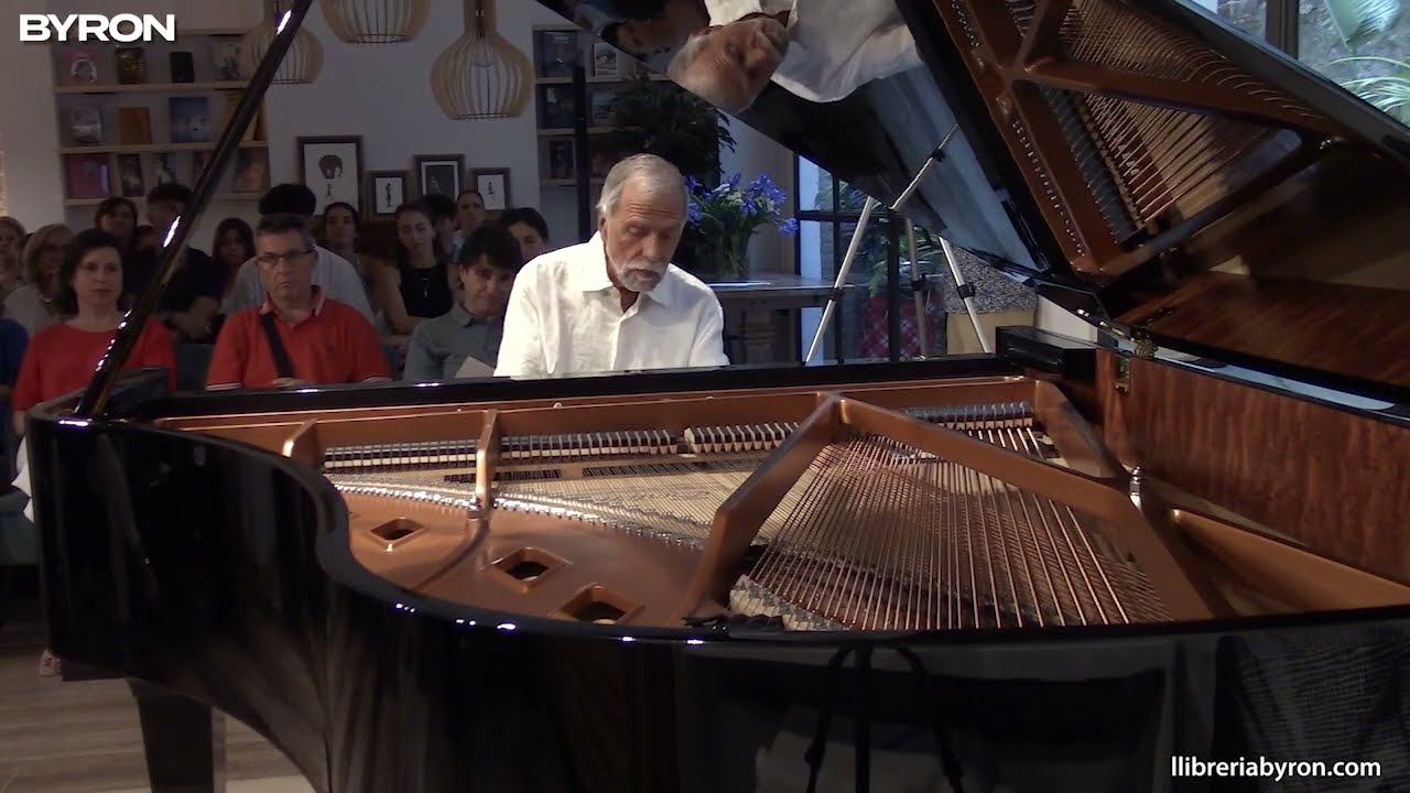 𝗝𝗼𝘀𝗲𝗽 𝗖𝗼𝗹𝗼𝗺, piano - Concierto Solidario Cruz Roja - Crisis de Ucrania - Librería Byron