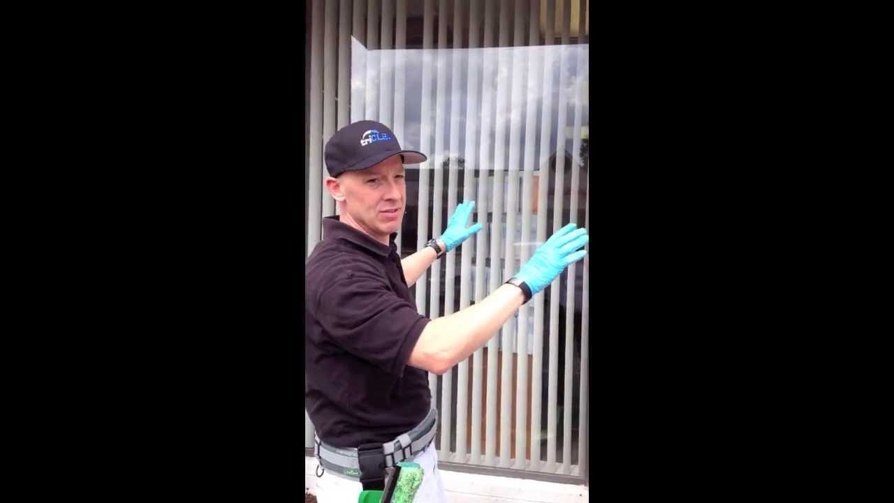 Best Way to Clean Larger Windows - Commercial Windows