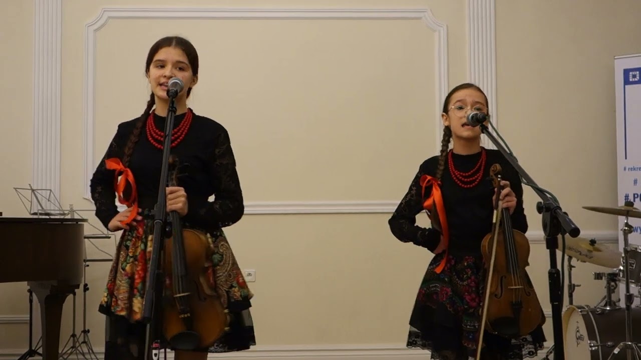 Duet Sisters Klara i Matylda Smoła, kat. 14-17