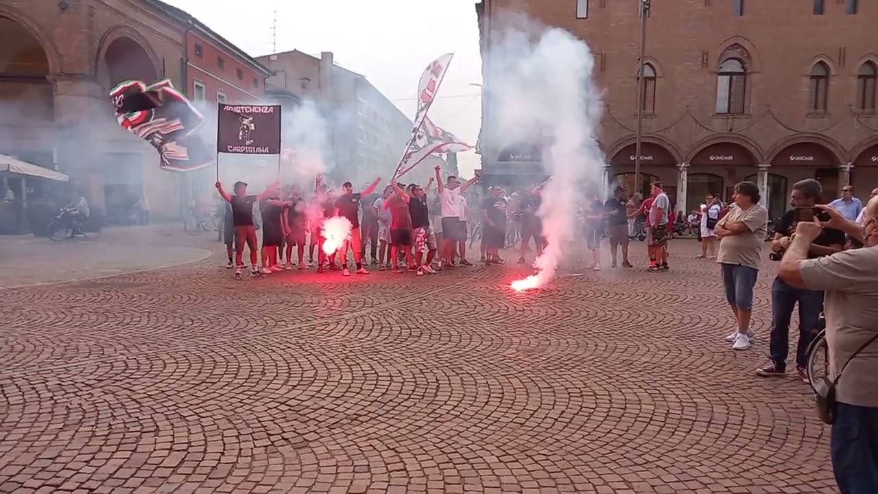 LA PRESENTAZIONE DEL CARPI: L' ARRIVO DEL TIFO ORGANIZZATO