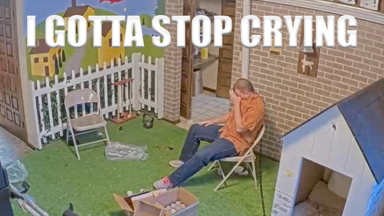 Mr Beast (@Skitzy_VA) BREAKS DOWN After His Mr Beast Shirt Was Ruined | Fishtank Season 2 | Day 31