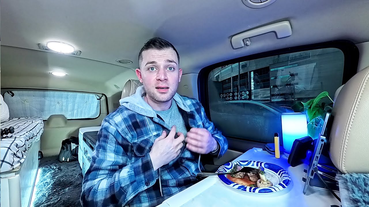 I Moved to Canada’s BIGGEST City and I’m Living in My Car 🇨🇦