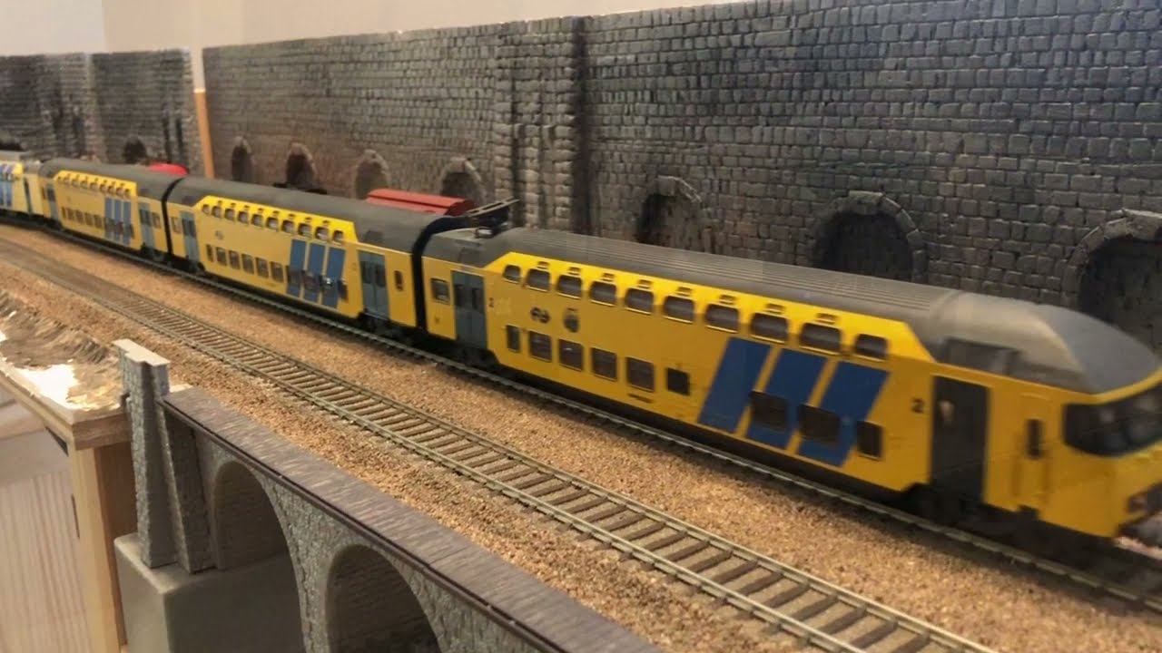DCC Occupancy block detection test track with Roco z21 10819