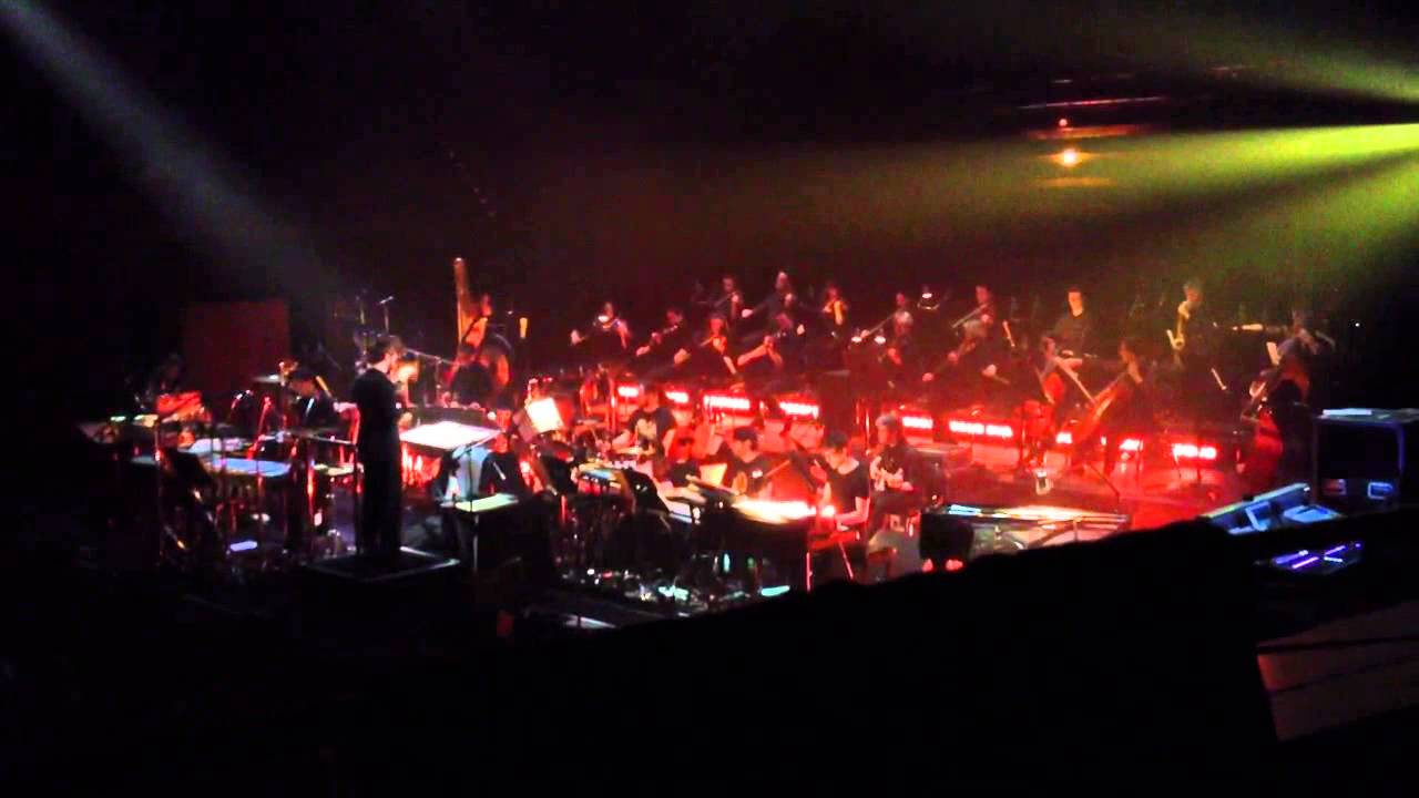 Heritage Orchestra Performs Vangelis Blade Runner 'Main Titles/Unveiled Twinkling Space/Wait For Me'