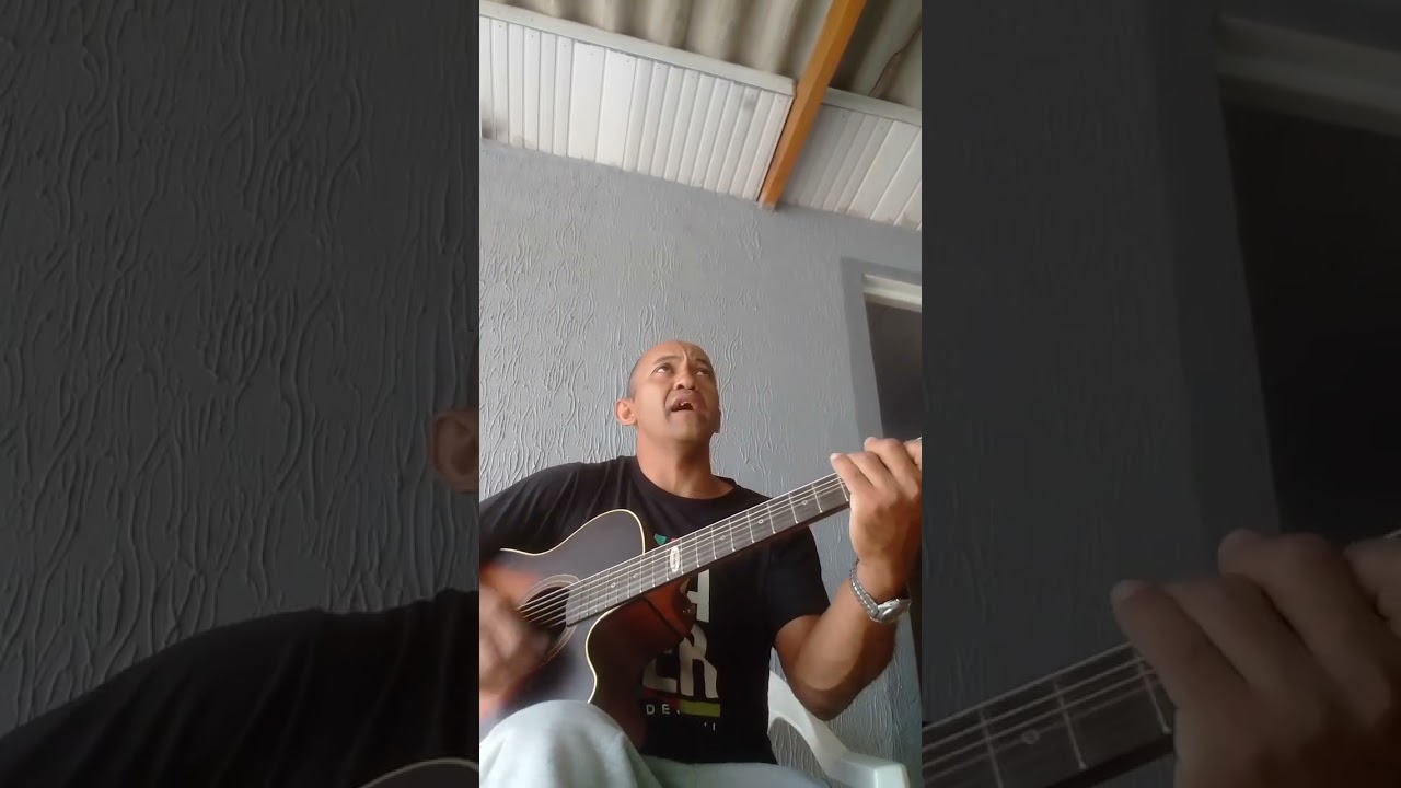 Deus seja louvado, adorado e exaltado🙏