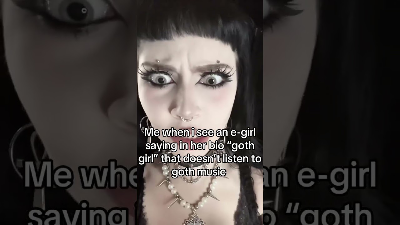 #altgirls #altgirl #grungegirls #gothgirl #goth #alt